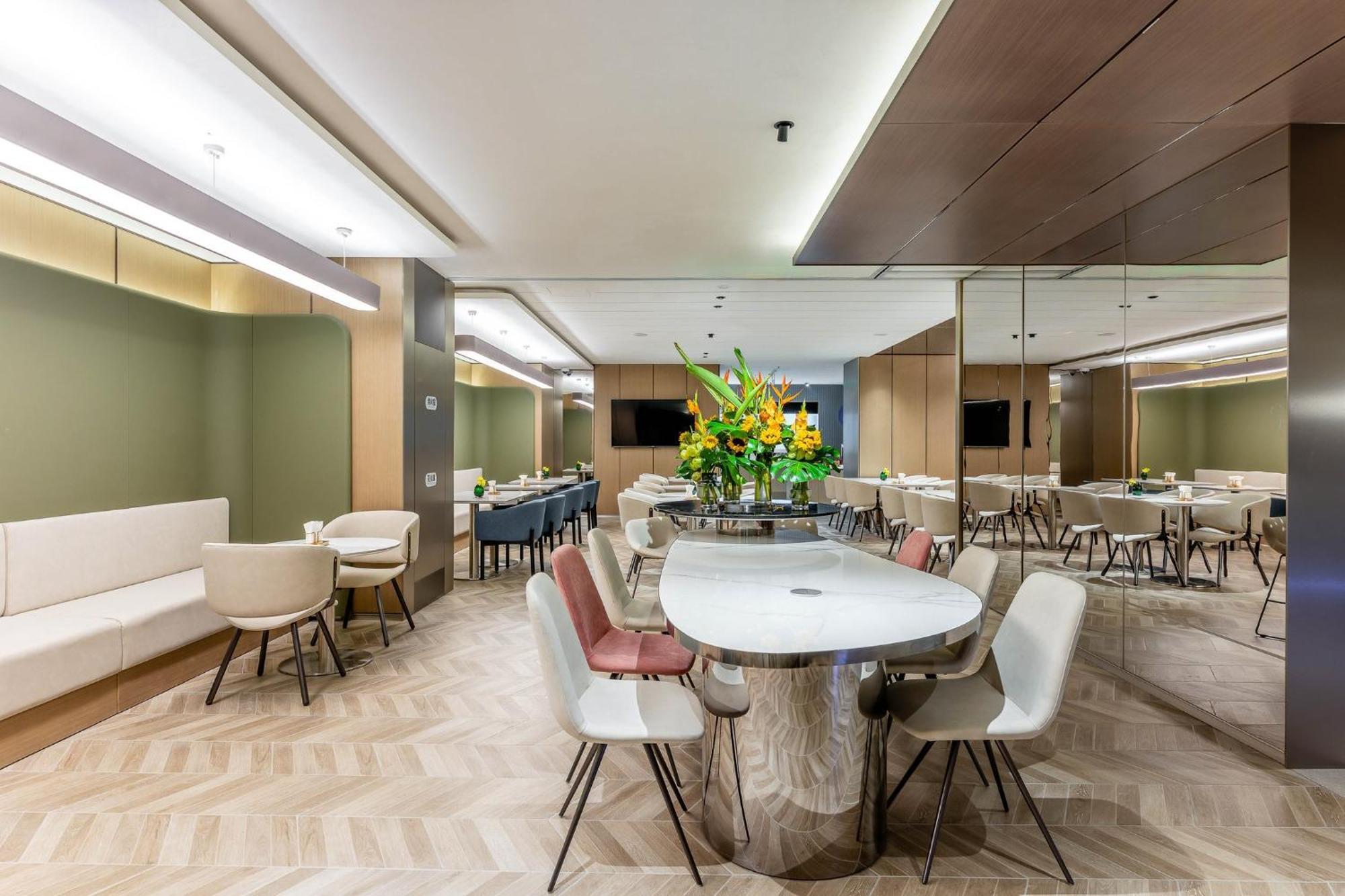 Holiday Inn Express Shanghai Jing'An Temple By Ihg Exteriér fotografie